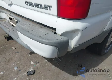 2002 Chevrolet Suburban K1500 from USA, damaged, VIN 3GNFK16Z02G204349